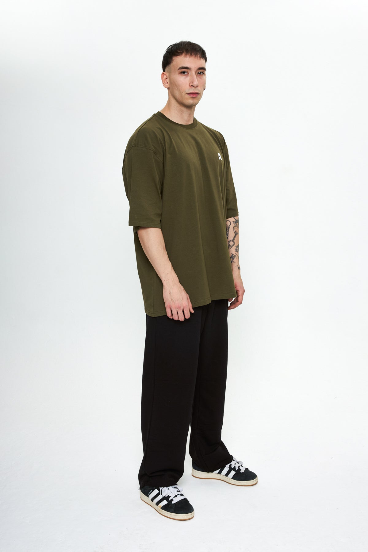Silent Work Violent Results Oversize T-Shirt Haki