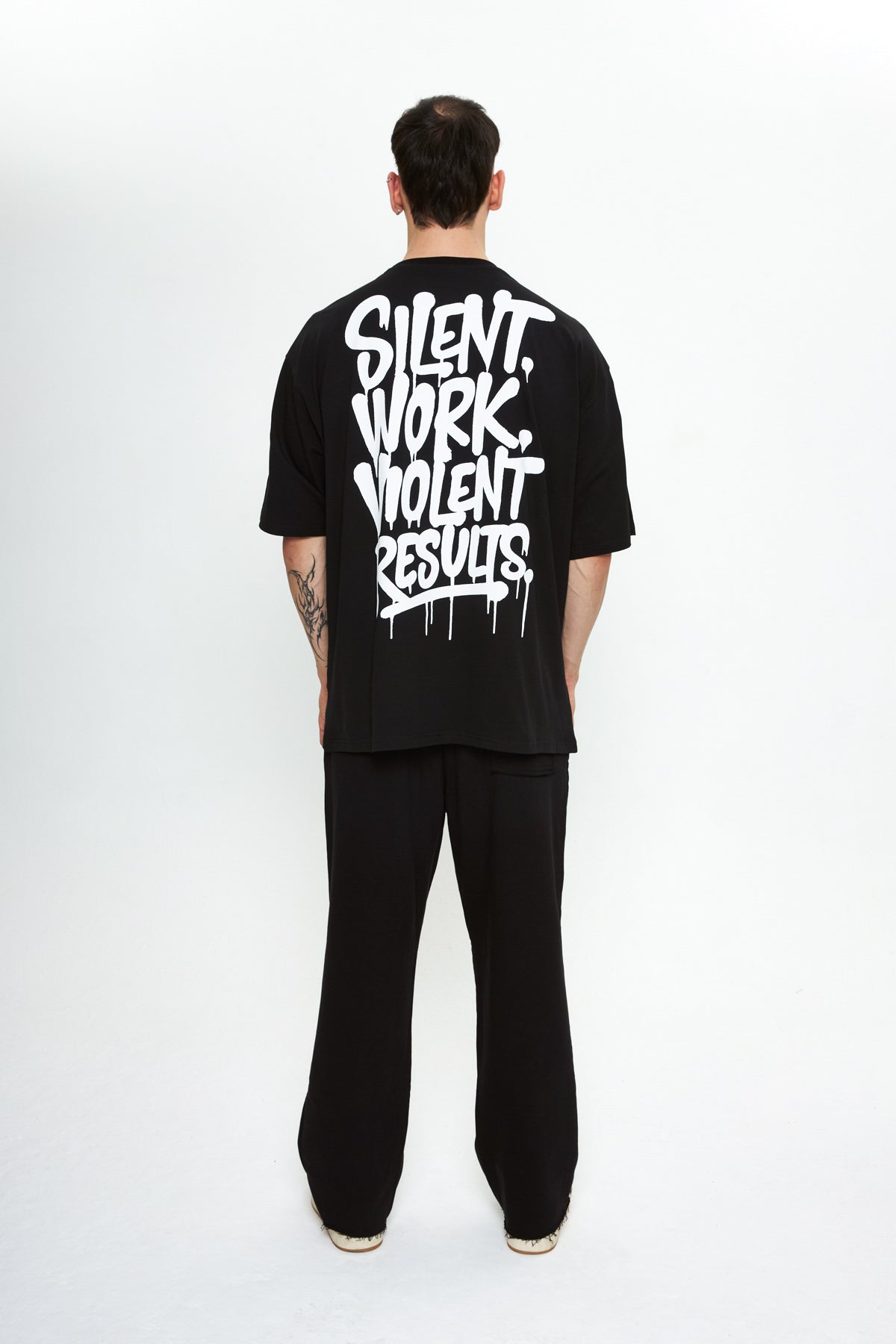 Silent Work Violent Results Oversize T-Shirt Siyah