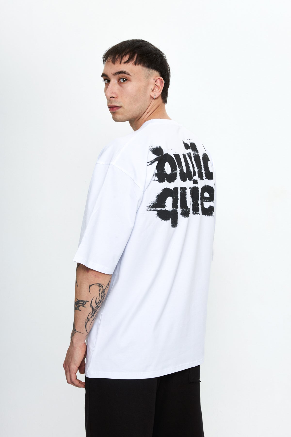 Build Quiet Printed Oversized T-Shirt Beyaz